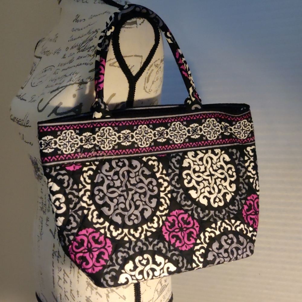 Vera Bradley Quilted Tote NWOT Canterberry